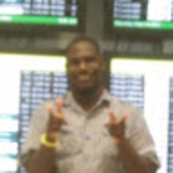 Meet your Posher, Raphael - Picture 1 of 1